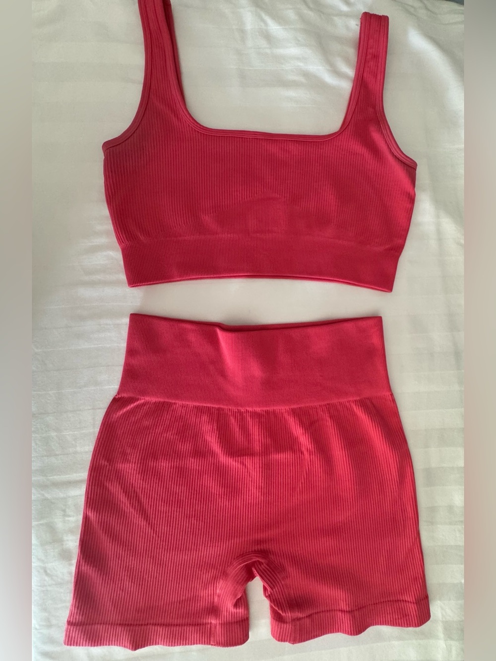 OQQ Ribbed Seamless Two Piece Workout Set Hot Pink SZ Large